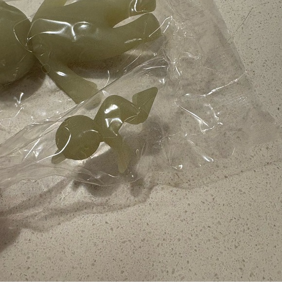 Smiski Hiding Series 1 with Little Peeking Smiski!!!! - Picture 10 of 13